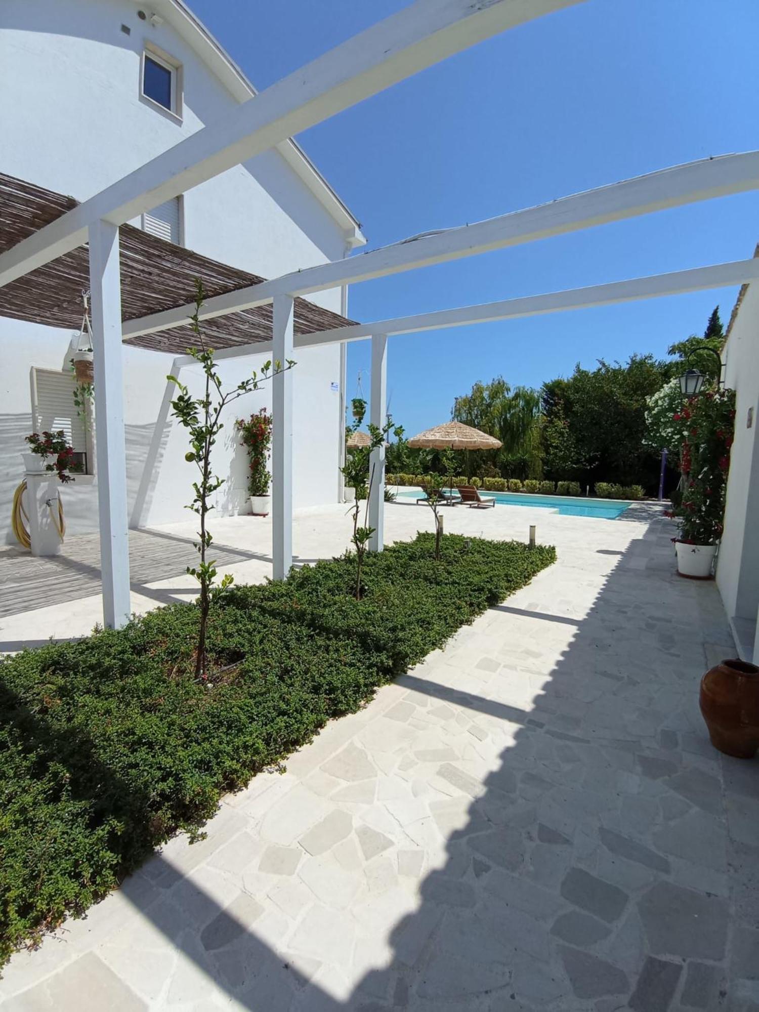 Tenuta Viale Degli Ulivi San Martino in Pensilis Εξωτερικό φωτογραφία